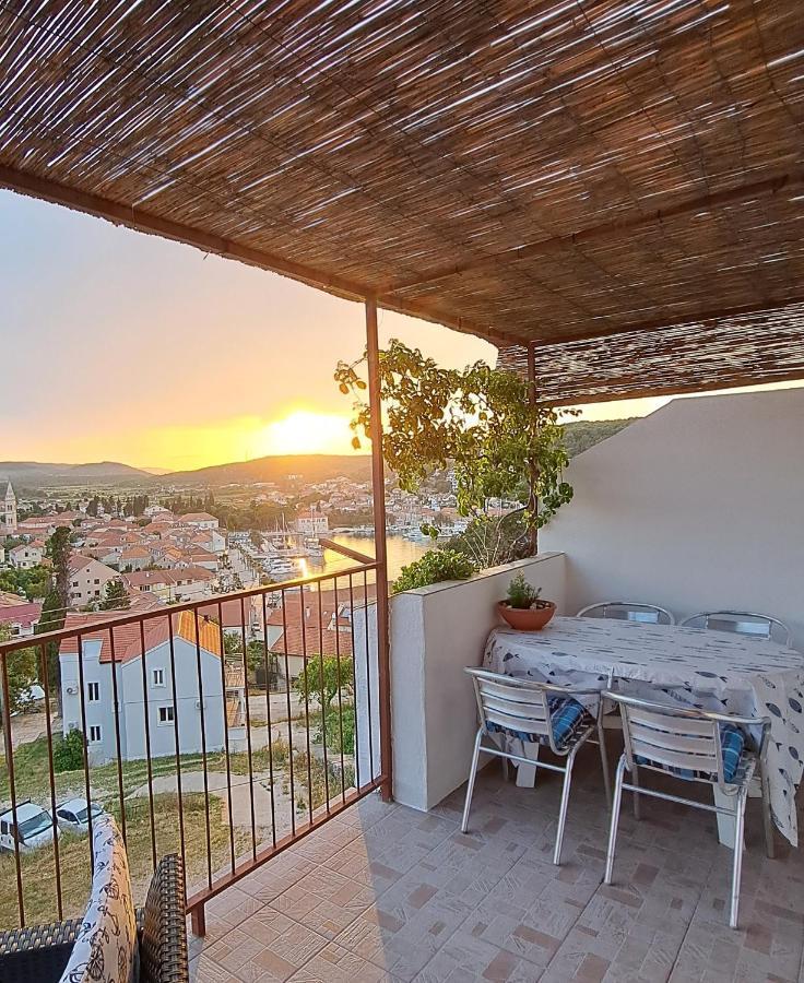 Apartment Sea View Jelsa  Exterior foto